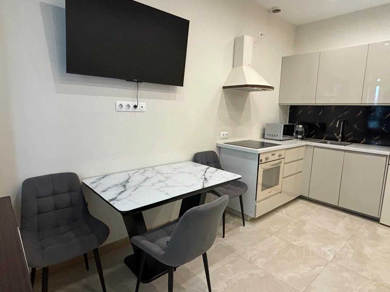 1-комнатная квартира, 45 м² — фотография 3