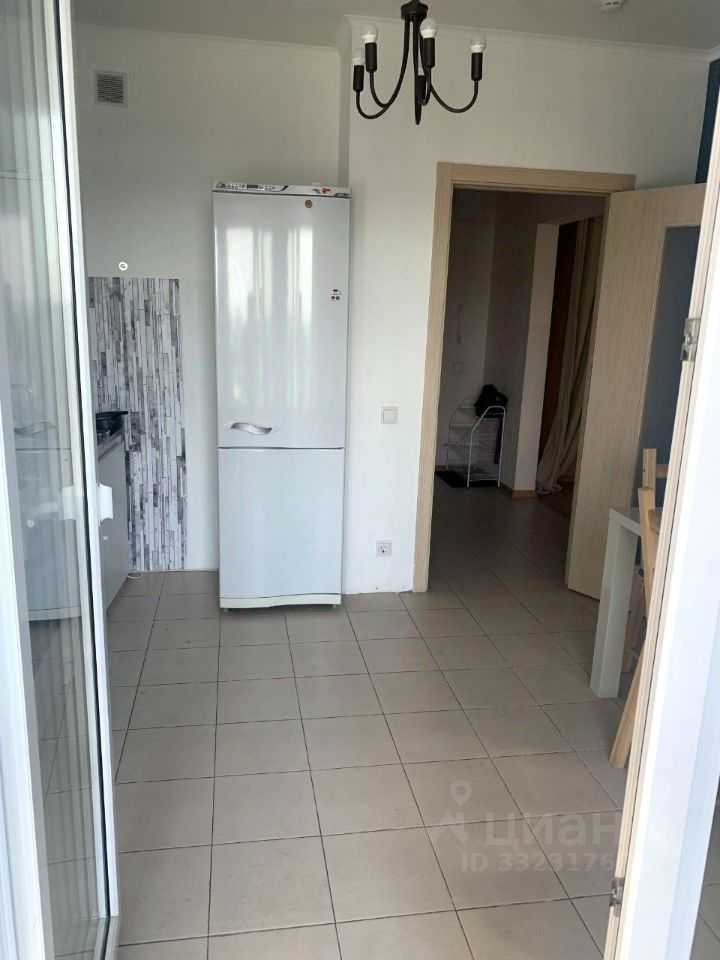 2-комнатная квартира, 70 м² — фотография 3