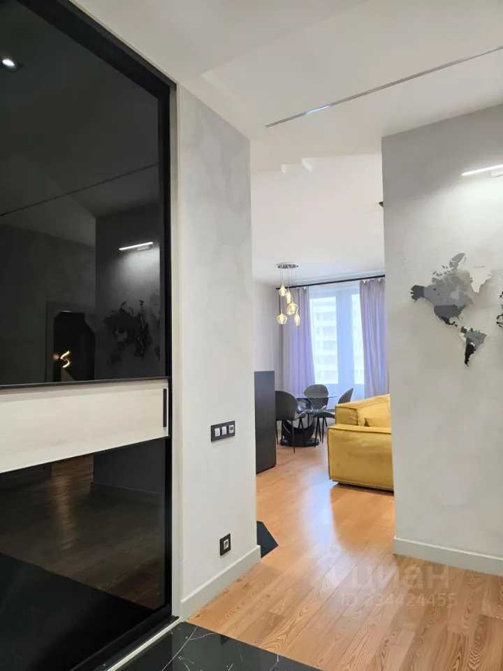 2-комнатная квартира, 65,6 м² — фотография 3