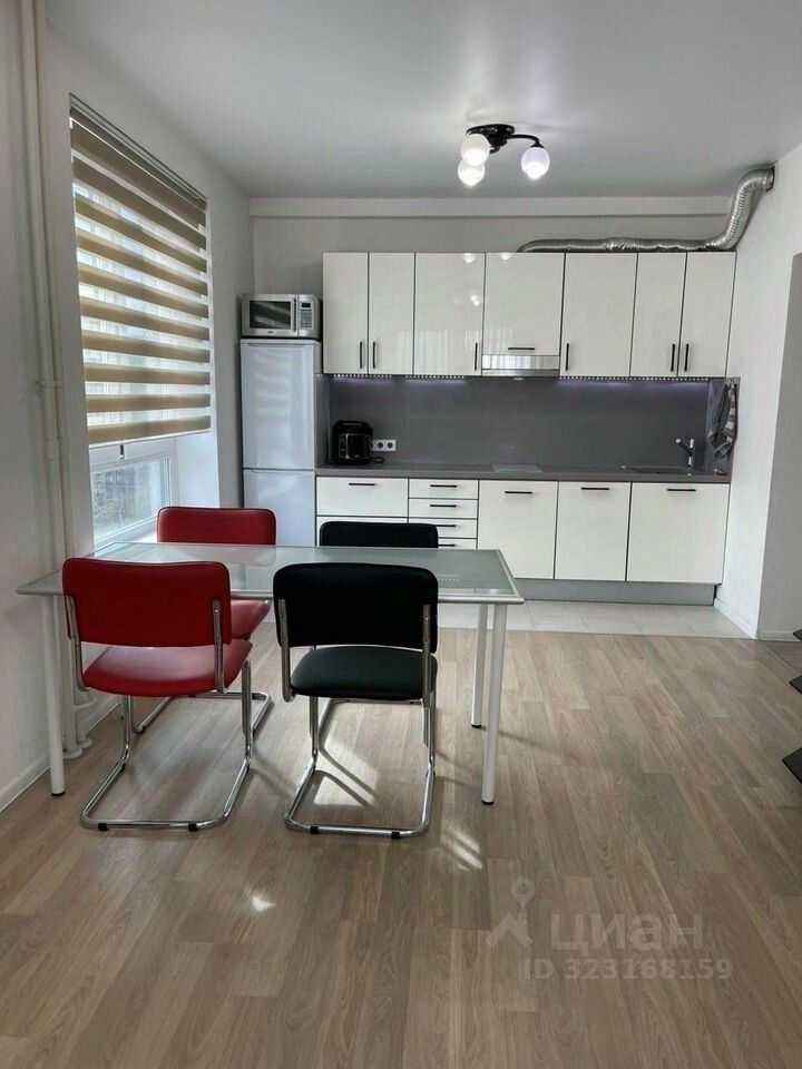 2-комнатная квартира, 58 м² — фотография 2