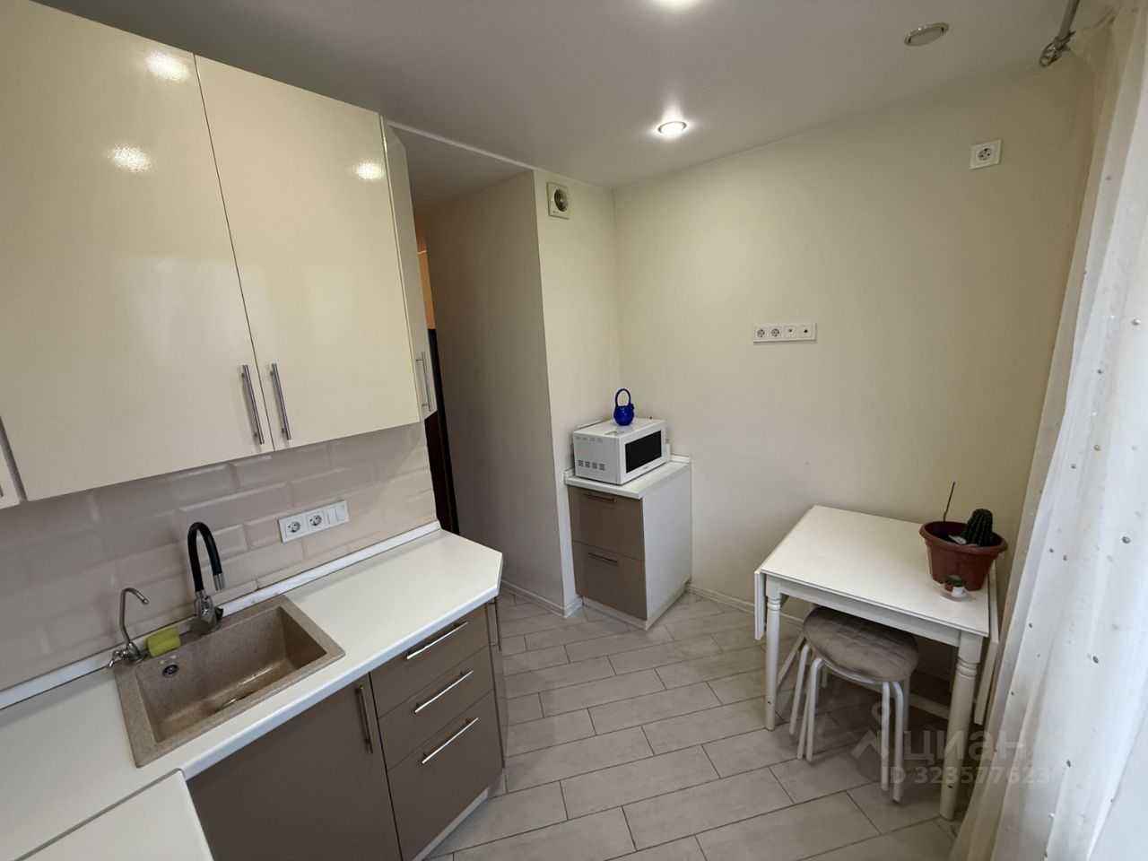 4-комнатная квартира, 85 м² — фотография 2