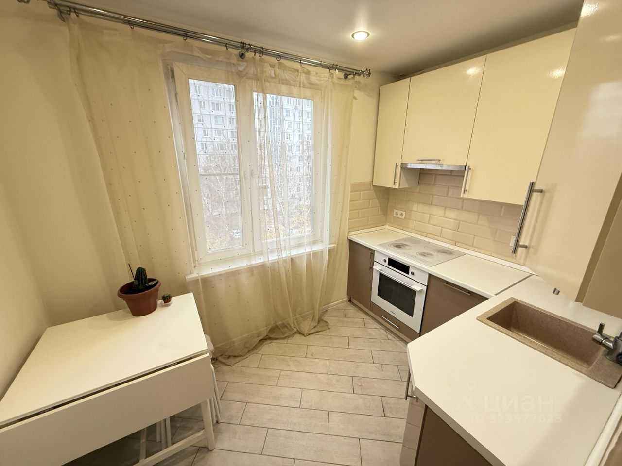 4-комнатная квартира, 85 м² — фотография 3