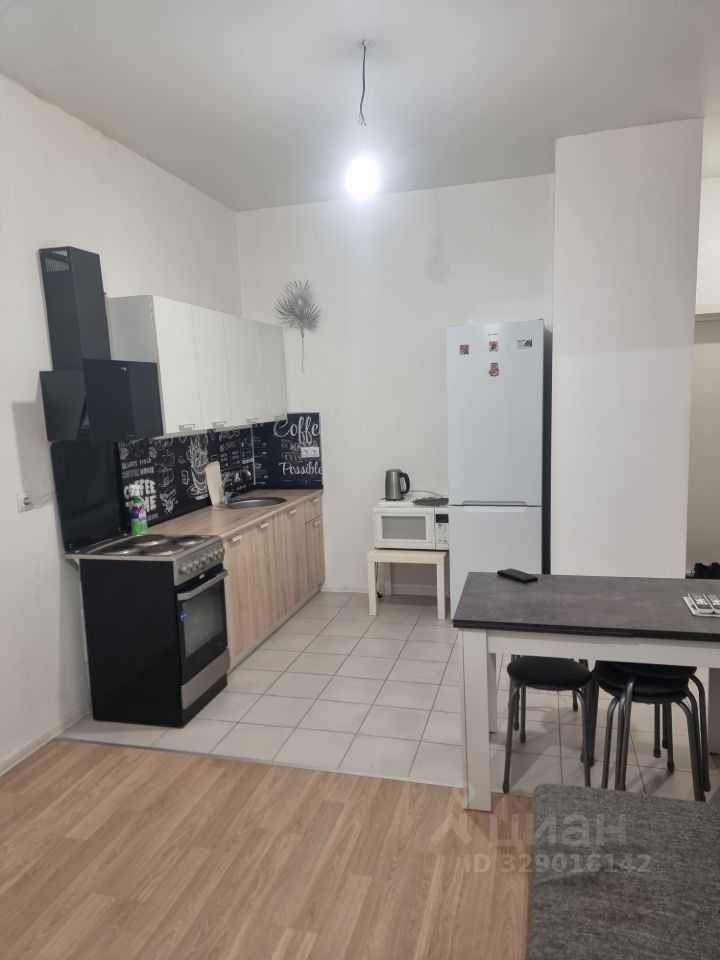 1-комнатная квартира, 35,8 м² — фотография 2