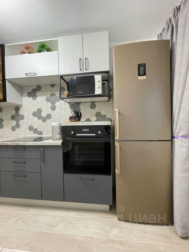 2-комнатная квартира, 65 м² — фотография 2
