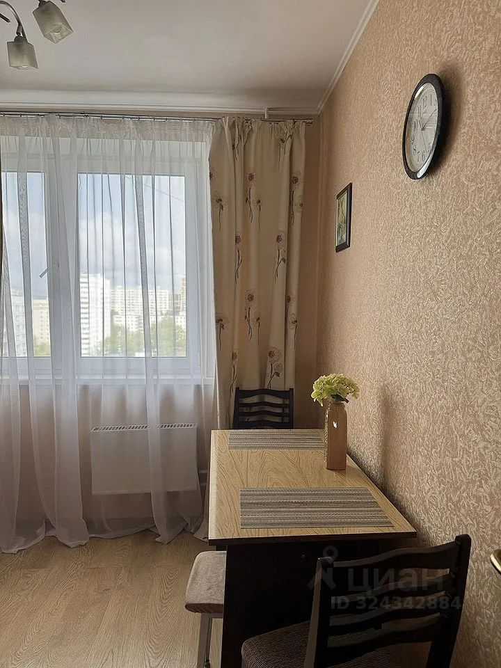 2-комнатная квартира, 52 м² — фотография 3