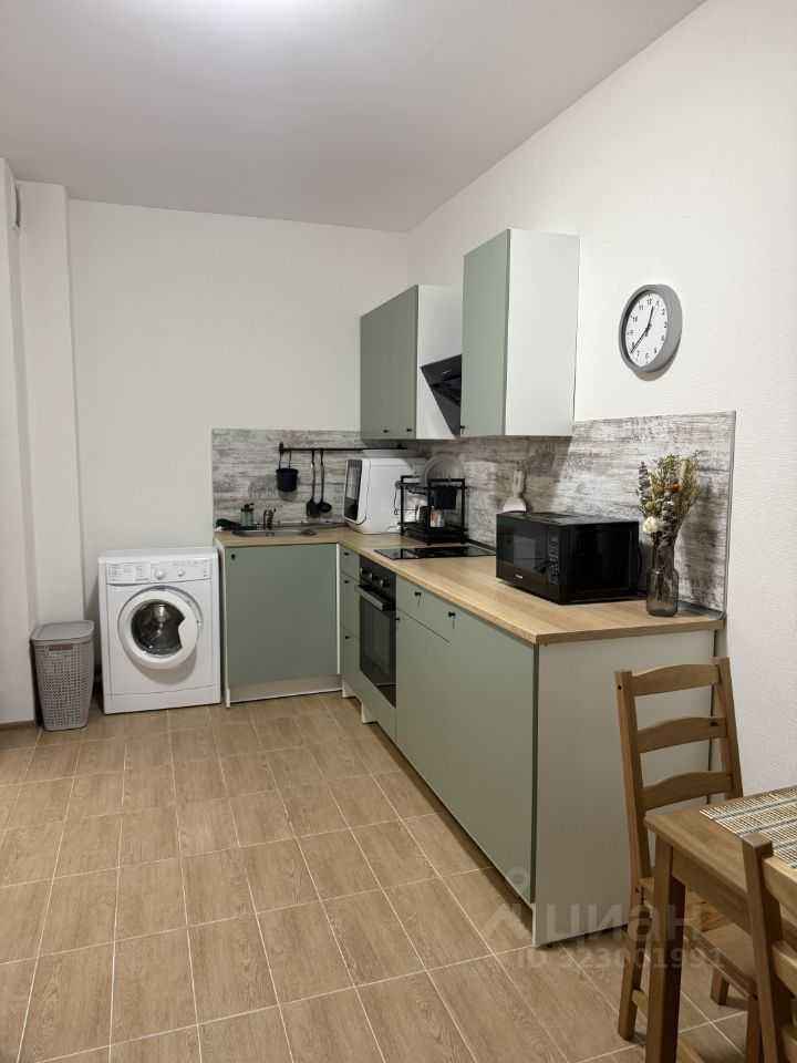 1-комнатная квартира, 35,2 м² — фотография 3