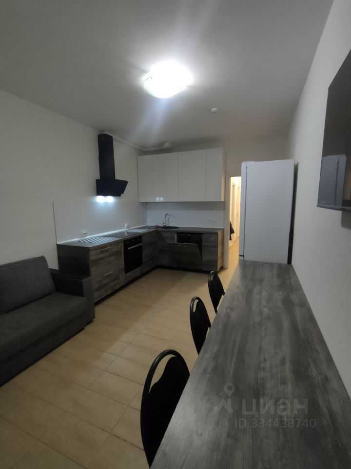 4-комнатная квартира, 88 м² — фотография 3