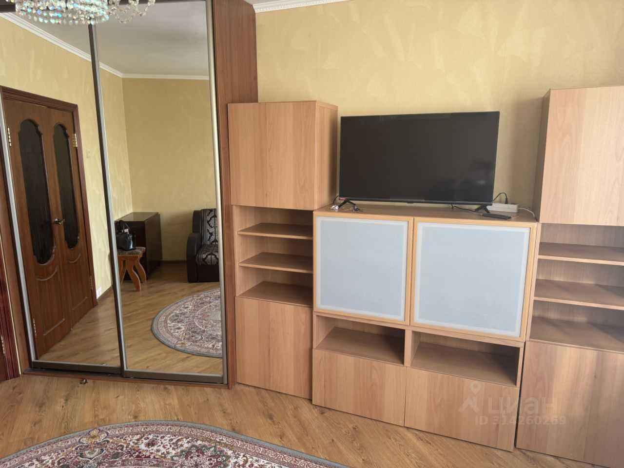 2-комнатная квартира, 60 м² — фотография 3