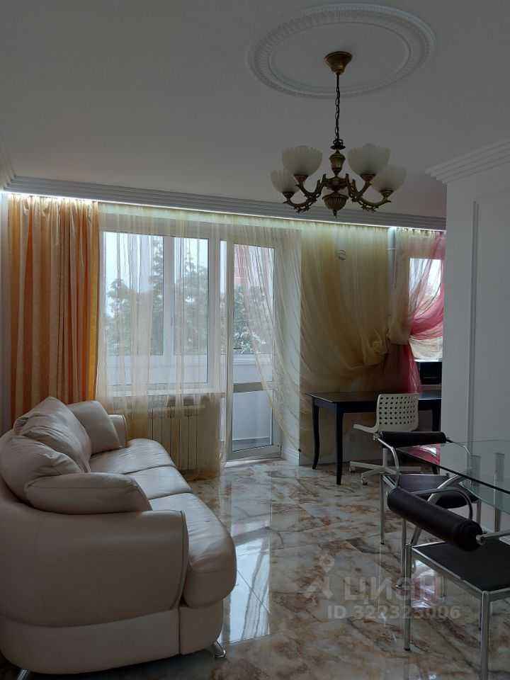 2-комнатная квартира, 58 м² — фотография 2