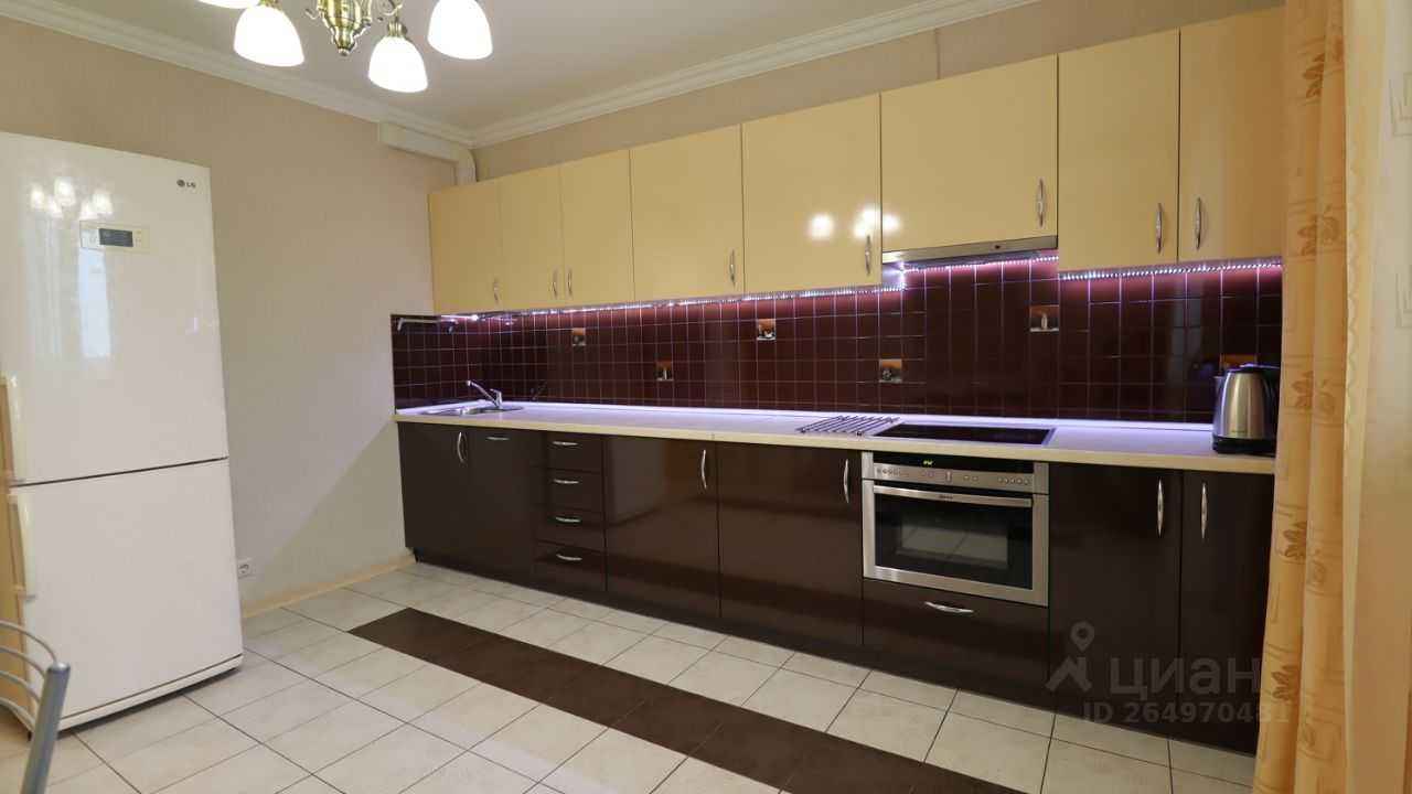 2-комнатная квартира, 90 м²