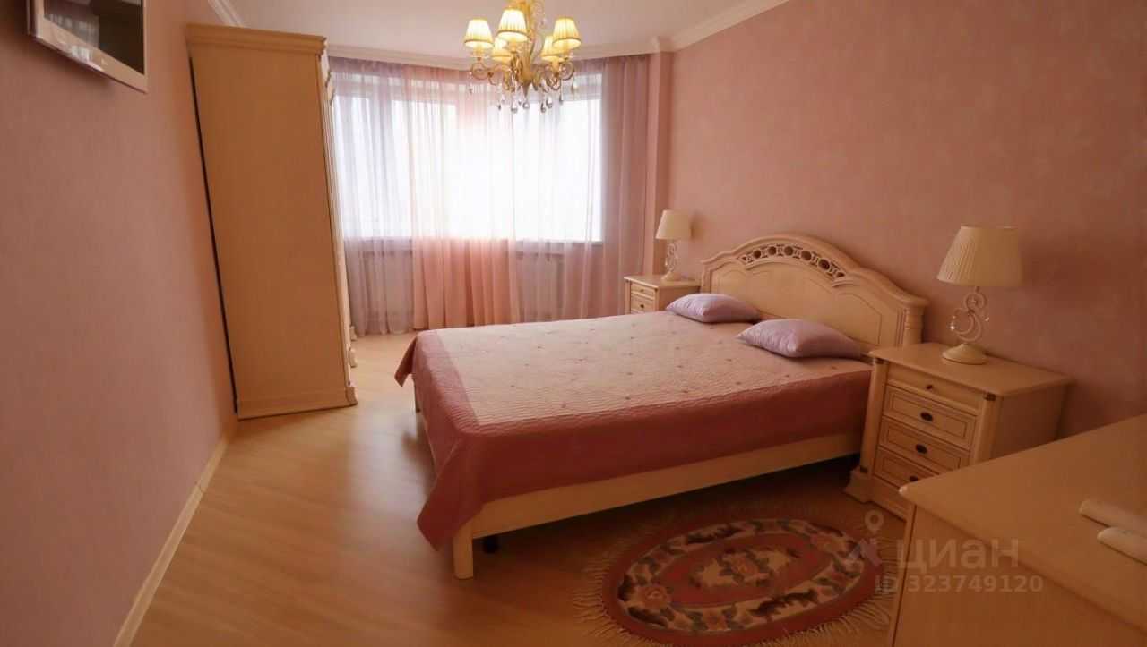 2-комнатная квартира, 90 м² — фотография 3