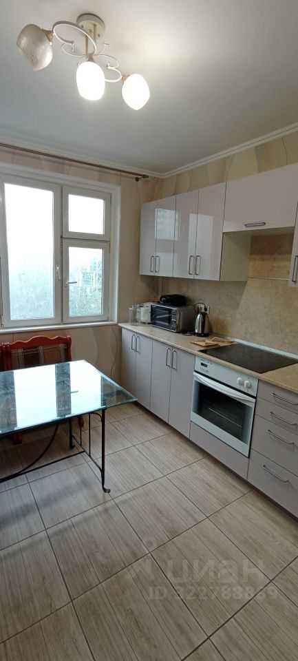 3-комнатная квартира, 90 м²