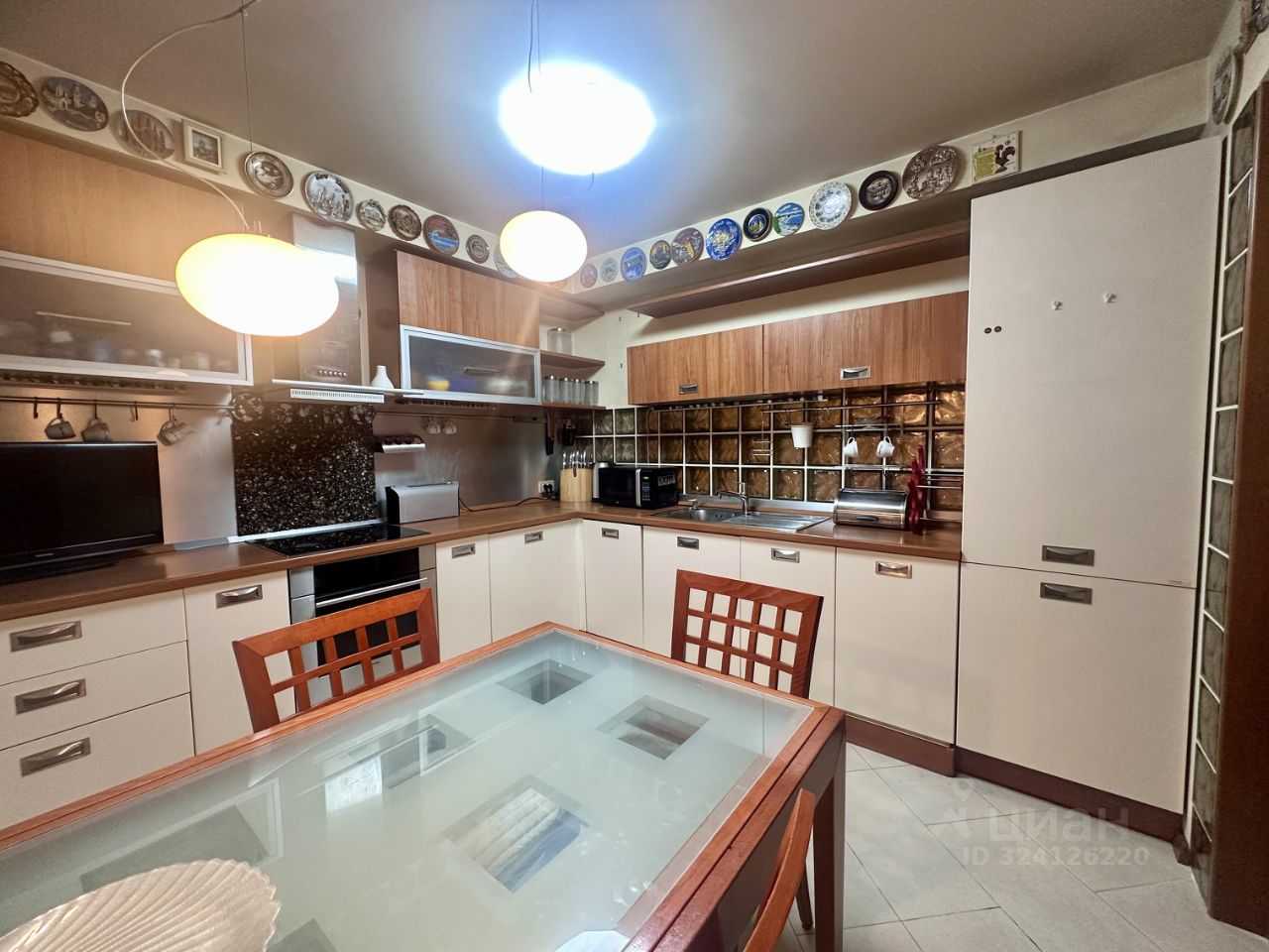 3-комнатная квартира, 85 м²