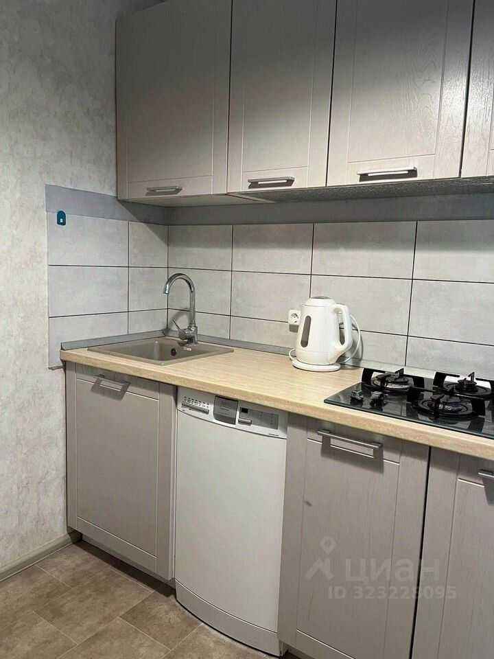 3-комнатная квартира, 56 м² — фотография 2