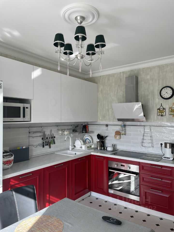 2-комнатная квартира, 67 м² — фотография 2