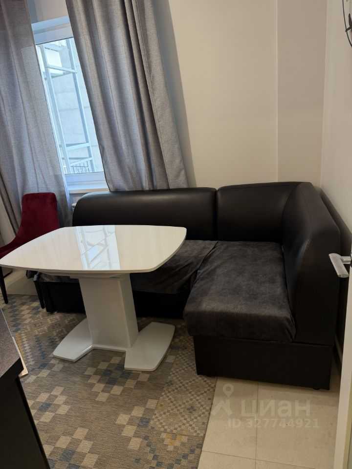 2-комнатная квартира, 56 м² — фотография 3