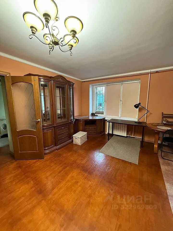 2-комнатная квартира, 56 м² — фотография 3