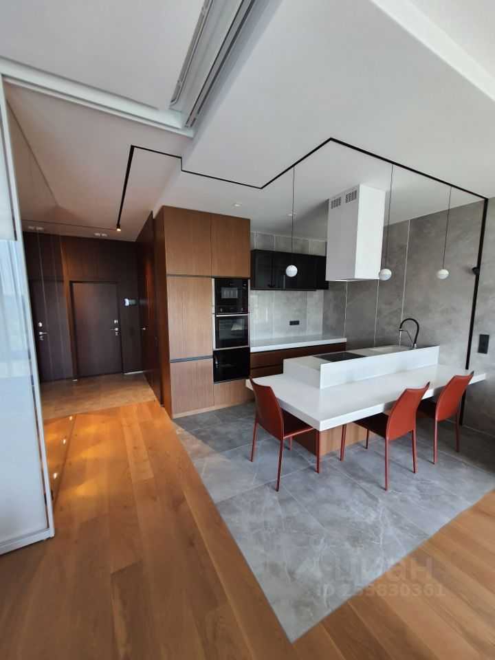 2-комнатная квартира, 55 м² — фотография 2
