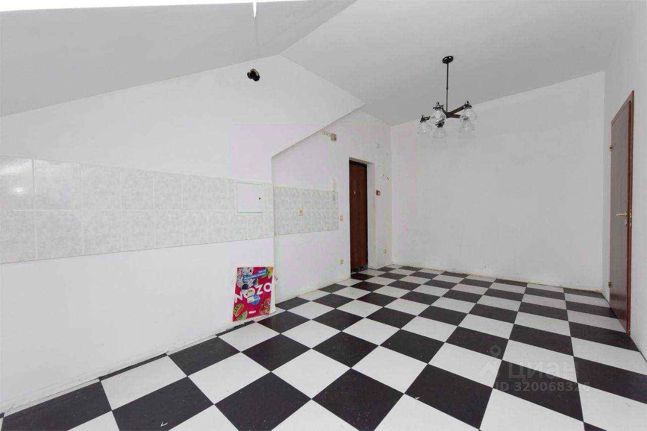3-комнатная квартира, 68 м² — фотография 2