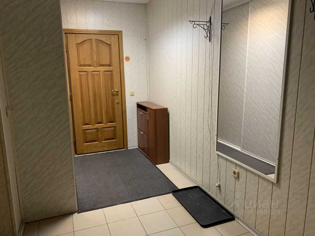 4-комнатная квартира, 142 м² — фотография 2