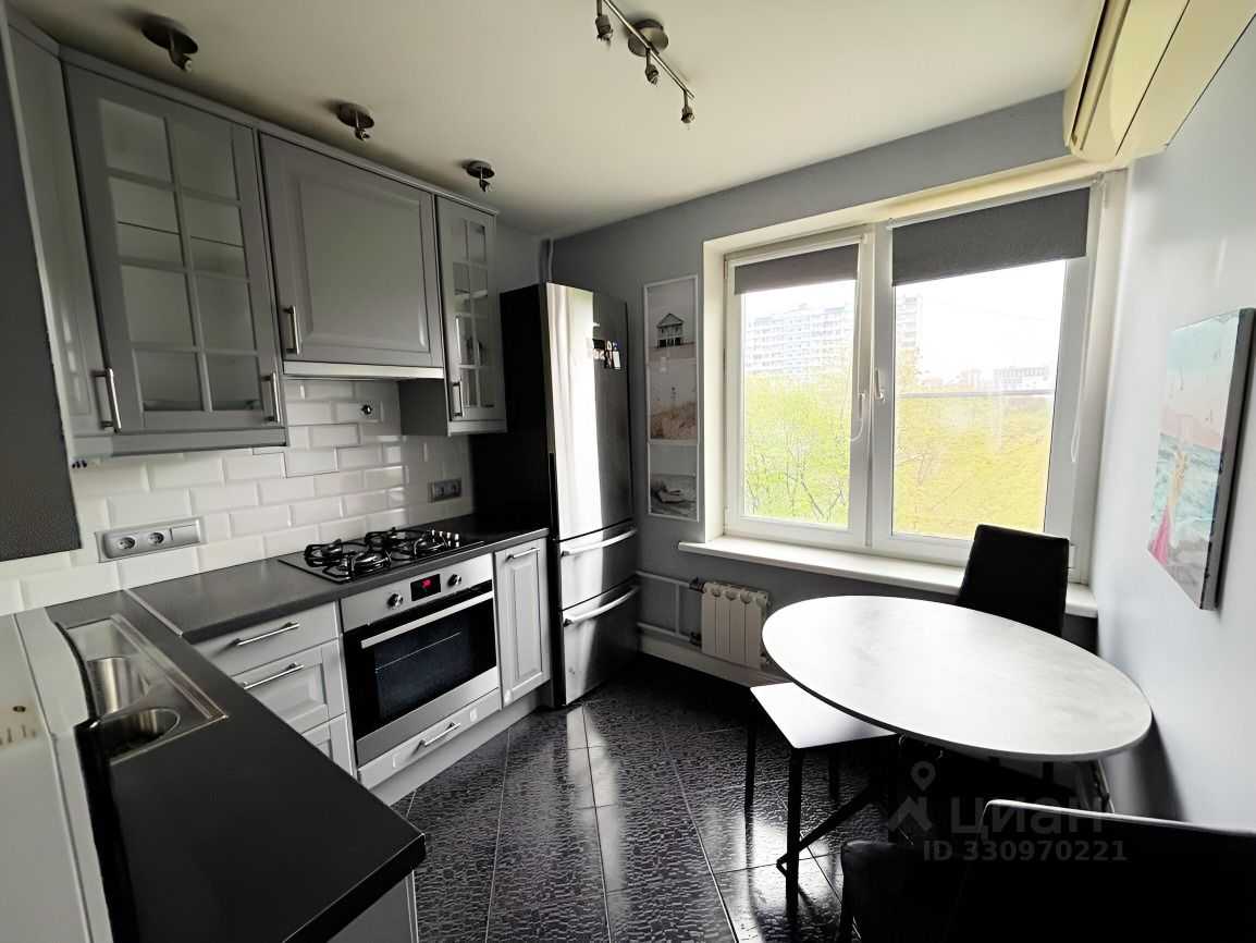1-комнатная квартира, 35,2 м² — фотография 2