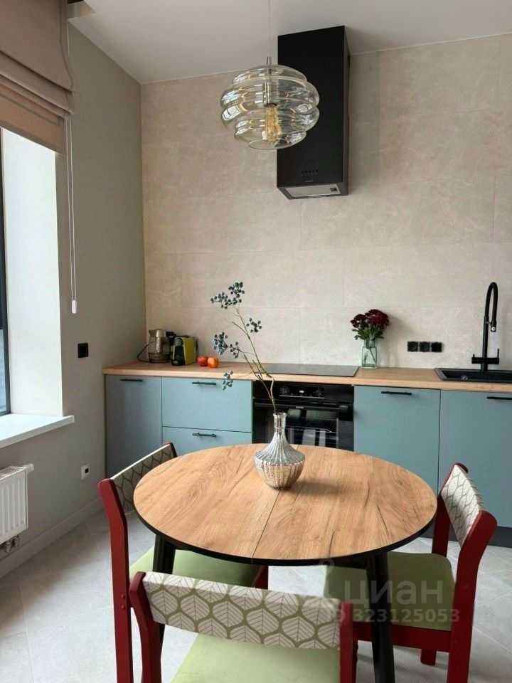 2-комнатная квартира, 58 м² — фотография 2