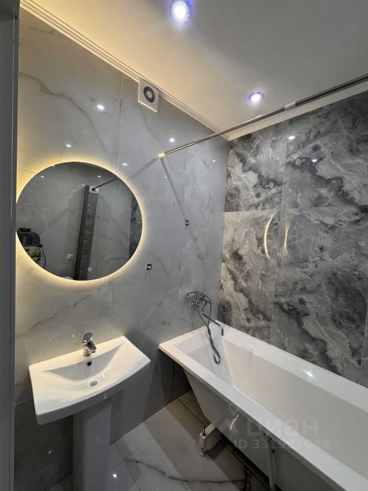 2-комнатная квартира, 63 м² — фотография 2