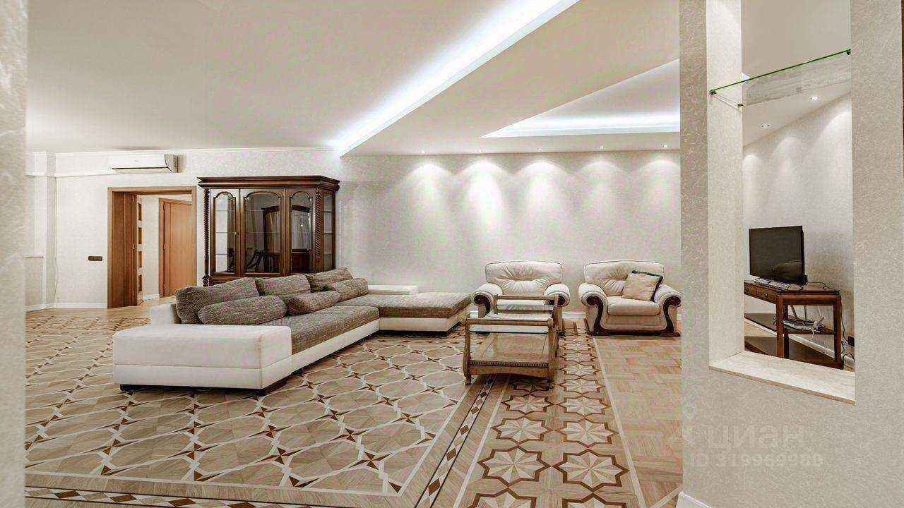 4-комнатная квартира, 105 м² — фотография 2