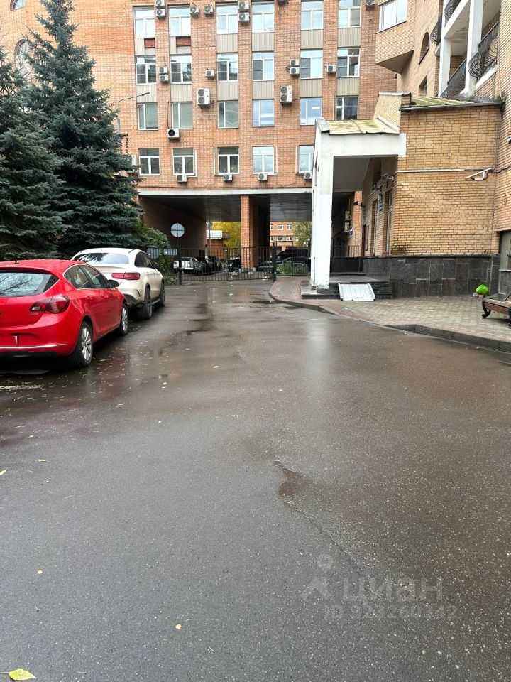 2-комнатная квартира, 84 м² — фотография 2