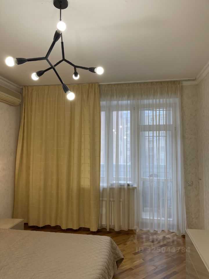 4-комнатная квартира, 120 м² — фотография 3