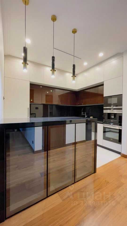 4-комнатная квартира, 170 м² — фотография 2