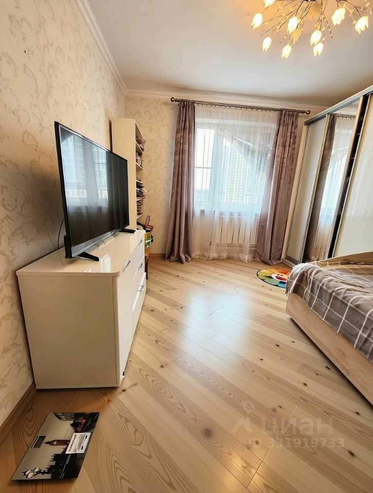2-комнатная квартира, 56 м² — фотография 3