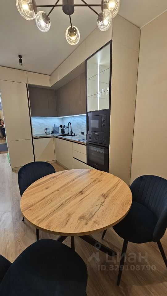 2-комнатная квартира, 57,3 м² — фотография 2