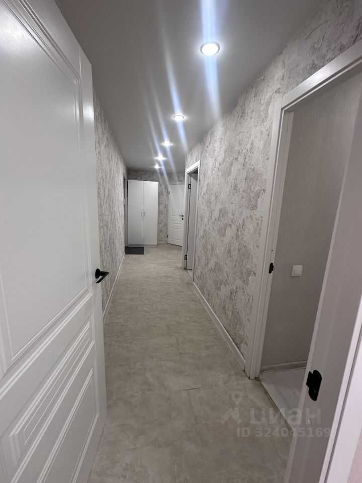 4-комнатная квартира, 64 м² — фотография 2
