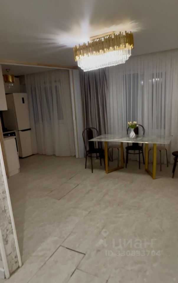 4-комнатная квартира, 68 м² — фотография 2