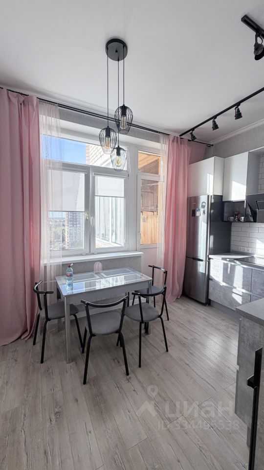 3-комнатная квартира, 95,8 м² — фотография 2