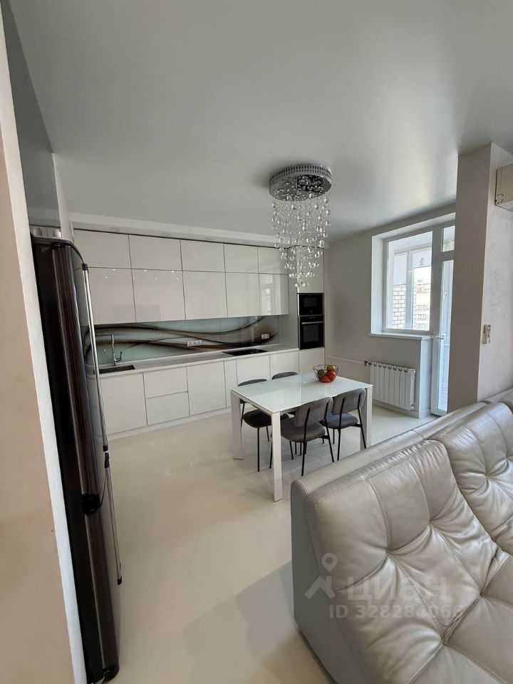 3-комнатная квартира, 93 м² — фотография 3