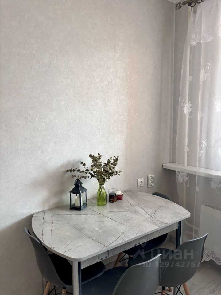 2-комнатная квартира, 55 м² — фотография 2