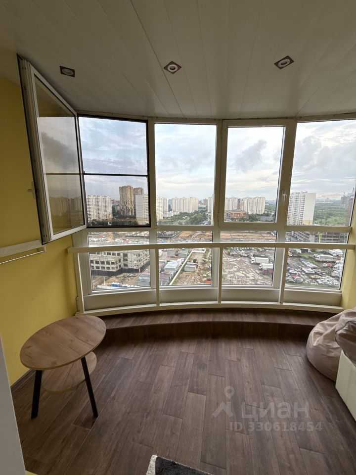 2-комнатная квартира, 62 м² — фотография 3