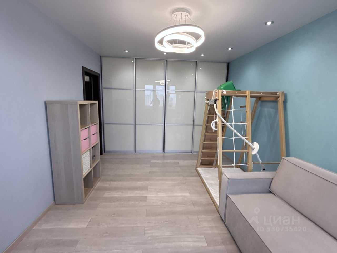 2-комнатная квартира, 62 м² — фотография 3
