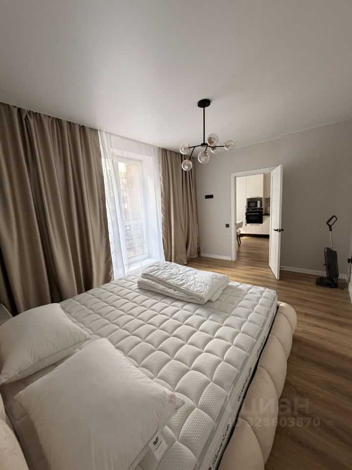 2-комнатная квартира, 65 м² — фотография 3