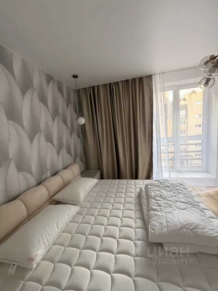 2-комнатная квартира, 65 м² — фотография 3