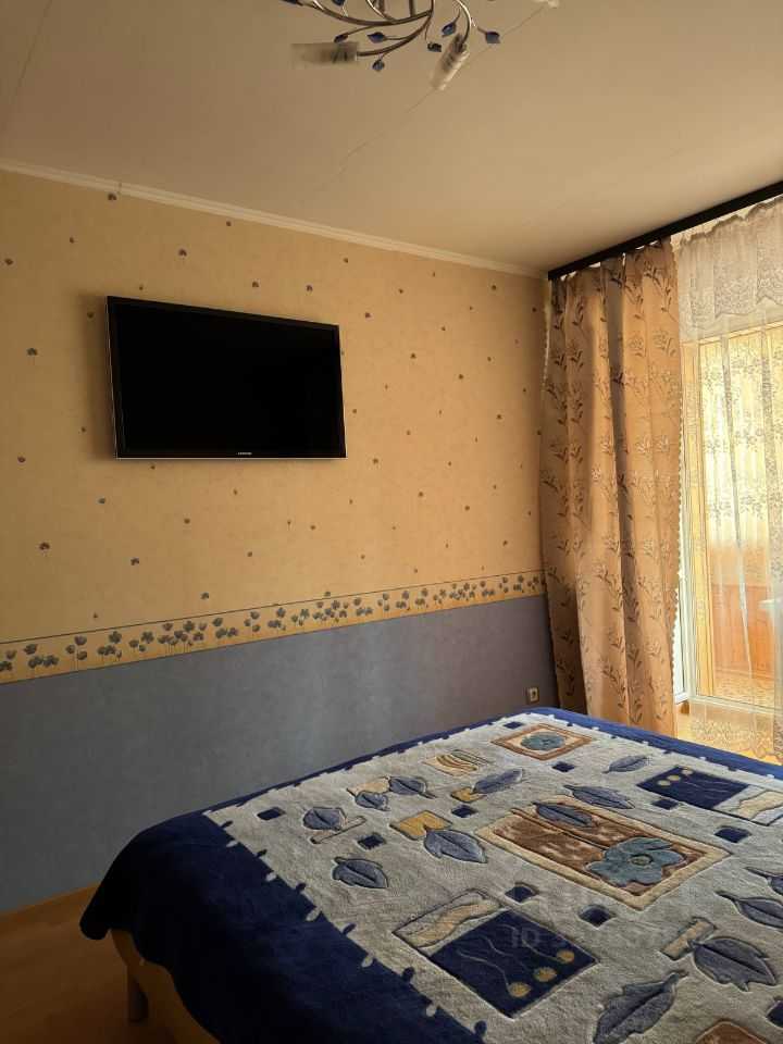 2-комнатная квартира, 55 м² — фотография 3