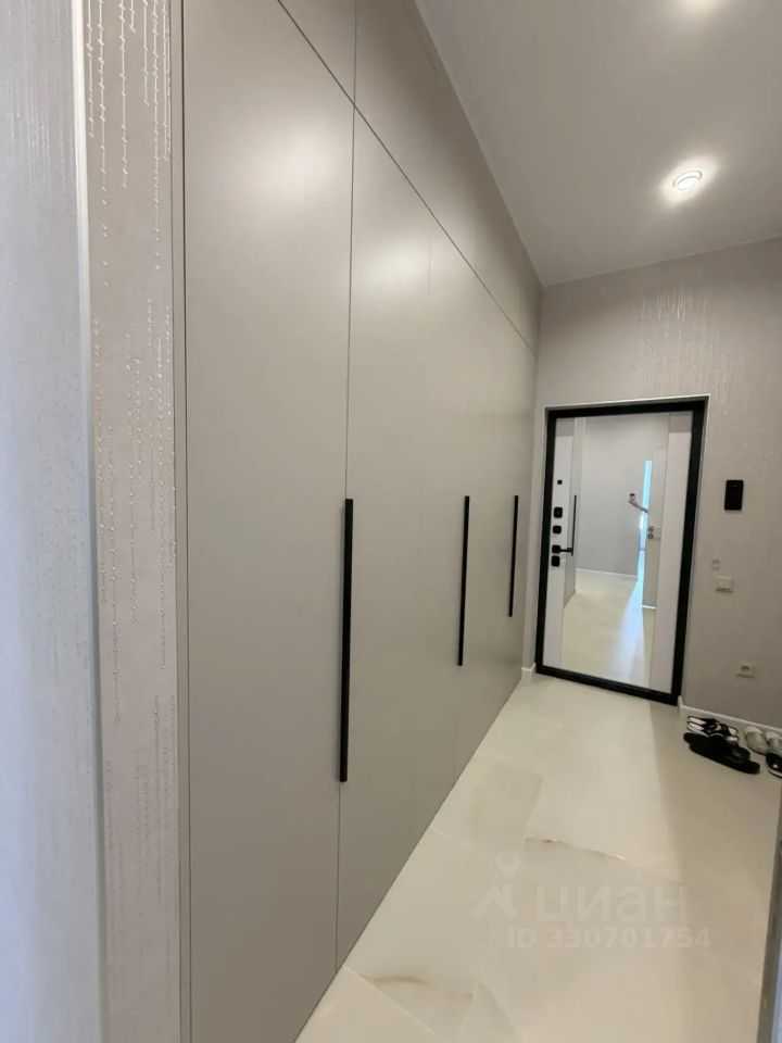 2-комнатная квартира, 78 м² — фотография 2