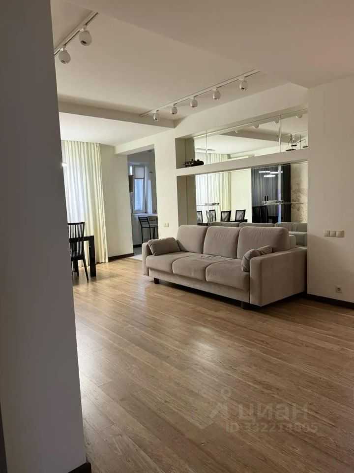 3-комнатная квартира, 90 м² — фотография 2