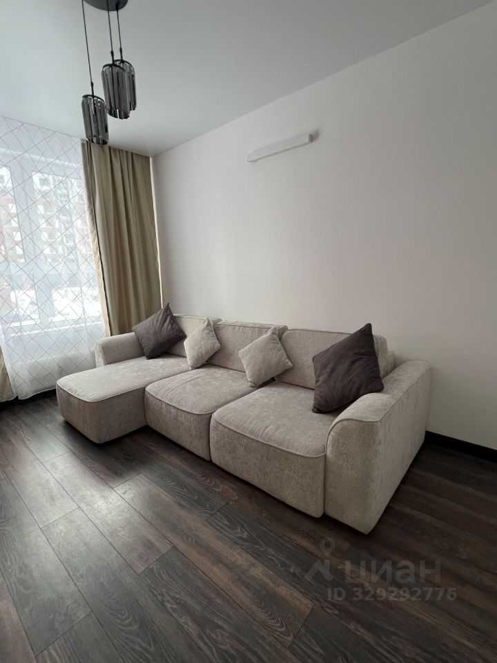 2-комнатная квартира, 62 м² — фотография 3