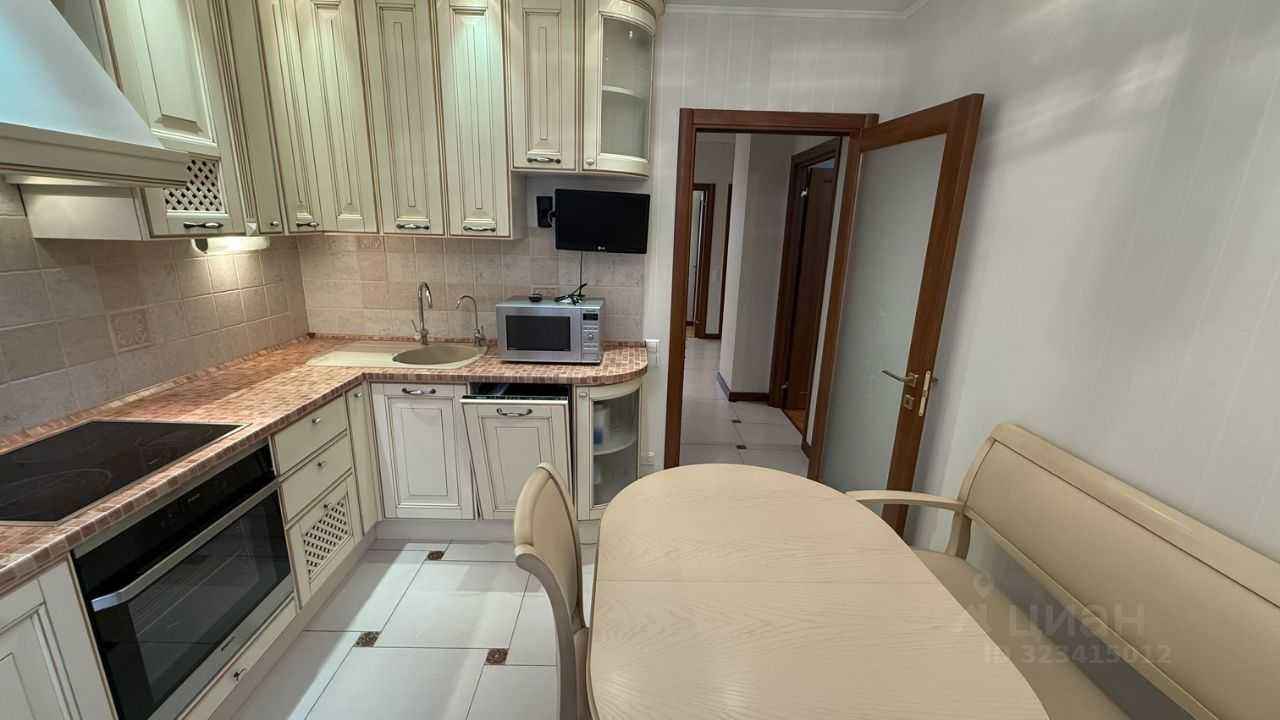 3-комнатная квартира, 80 м² — фотография 3