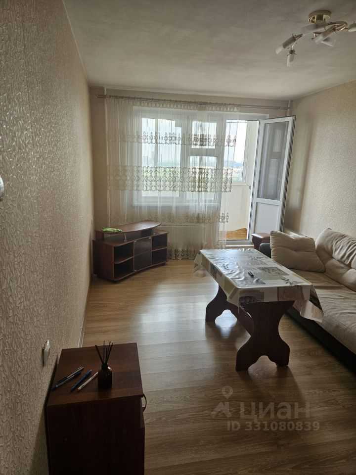 2-комнатная квартира, 56 м² — фотография 3