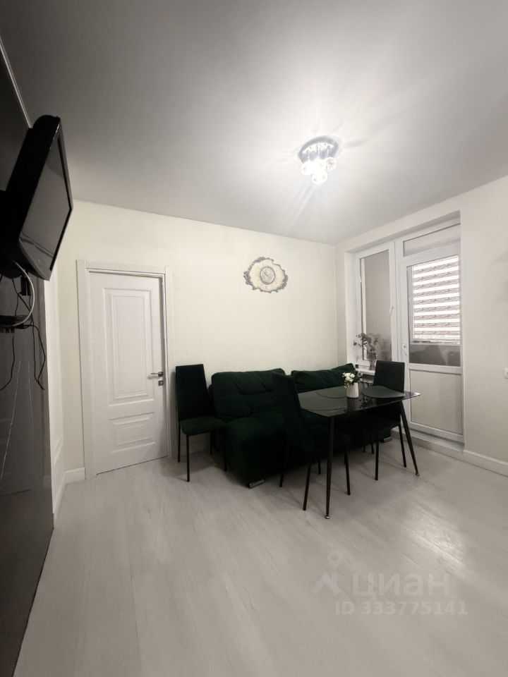 1-комнатная квартира, 38 м² — фотография 2