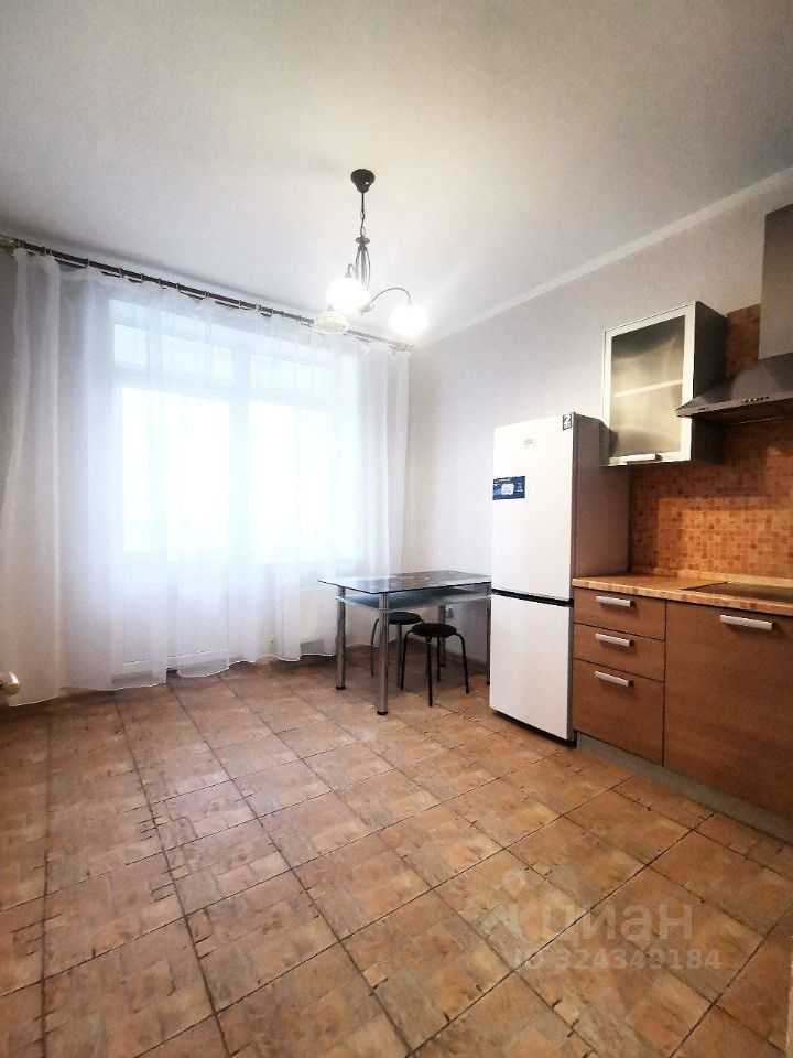 1-комнатная квартира, 52 м² — фотография 2